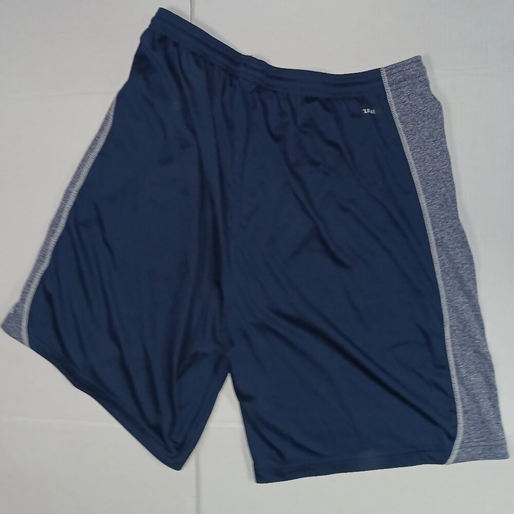 ADIDAS	CLIMALITE SHORTS - Picture 2 of 2